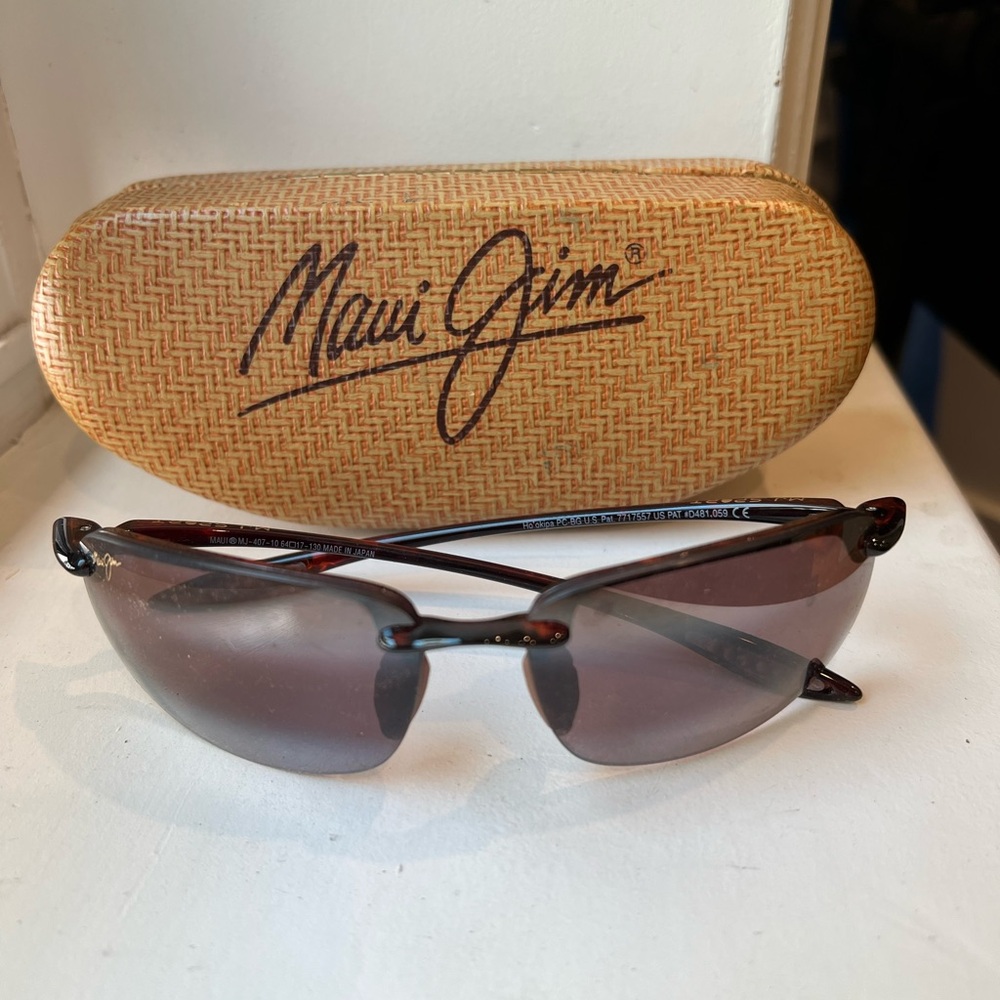 Maui Jim Brown MJ Sport Sunglasses with Gradient Lenses